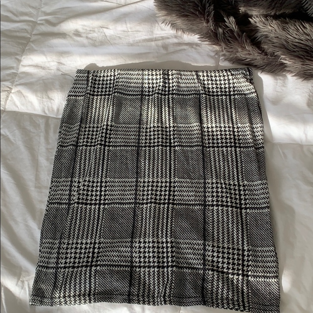 Boohoo skirt